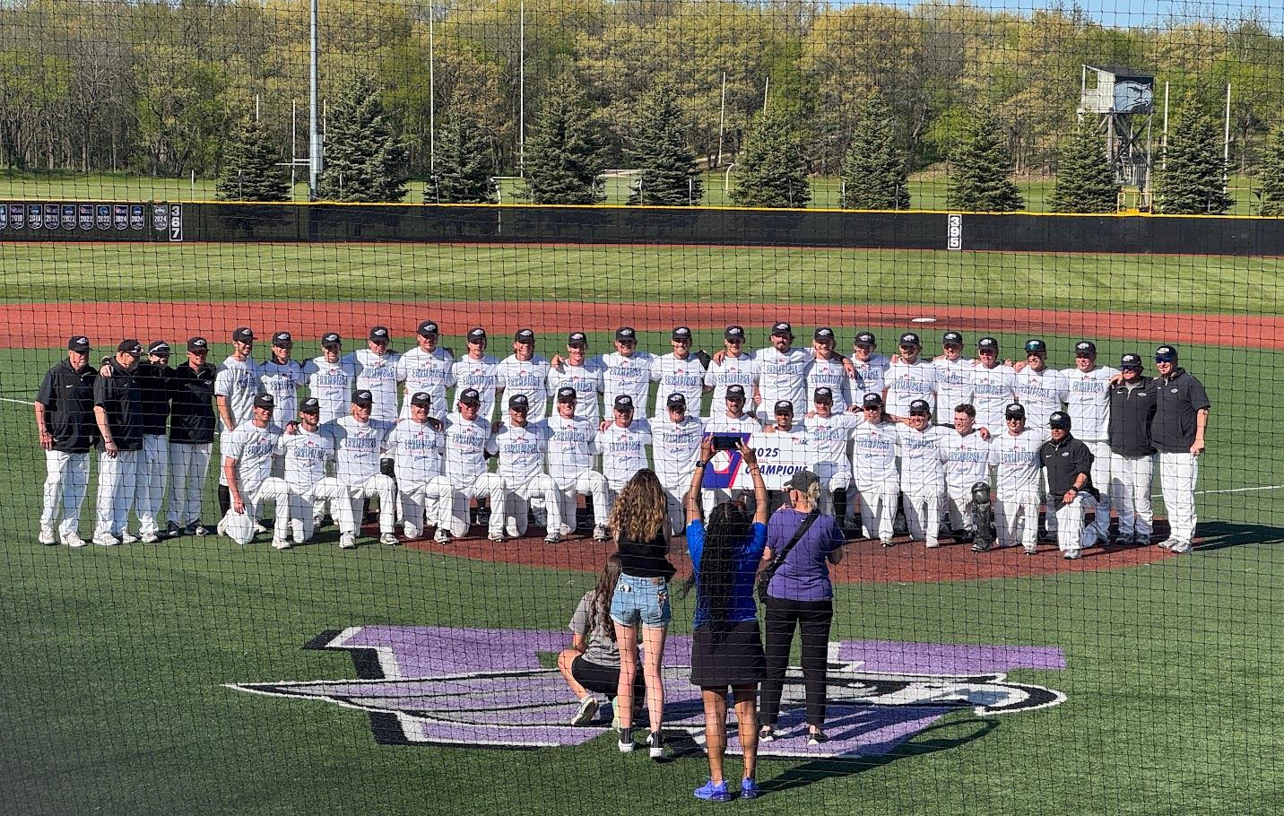 UW-Whitewater wins NCAA Division 3 baseball championship